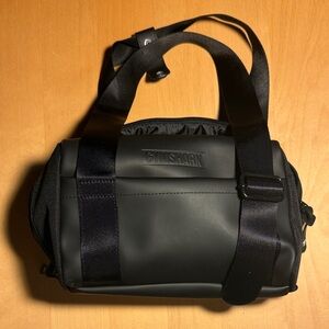 Gymshark Black Duffel Bag for Men